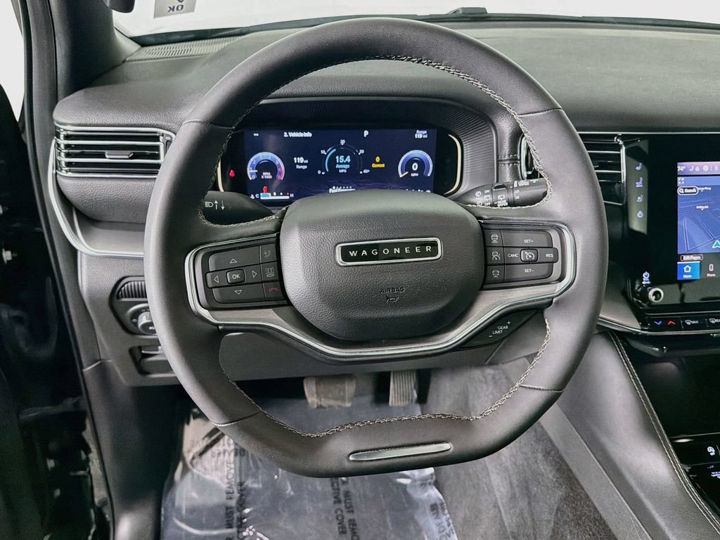Used 2023 Jeep Wagoneer Series II AWD/4WD image 11