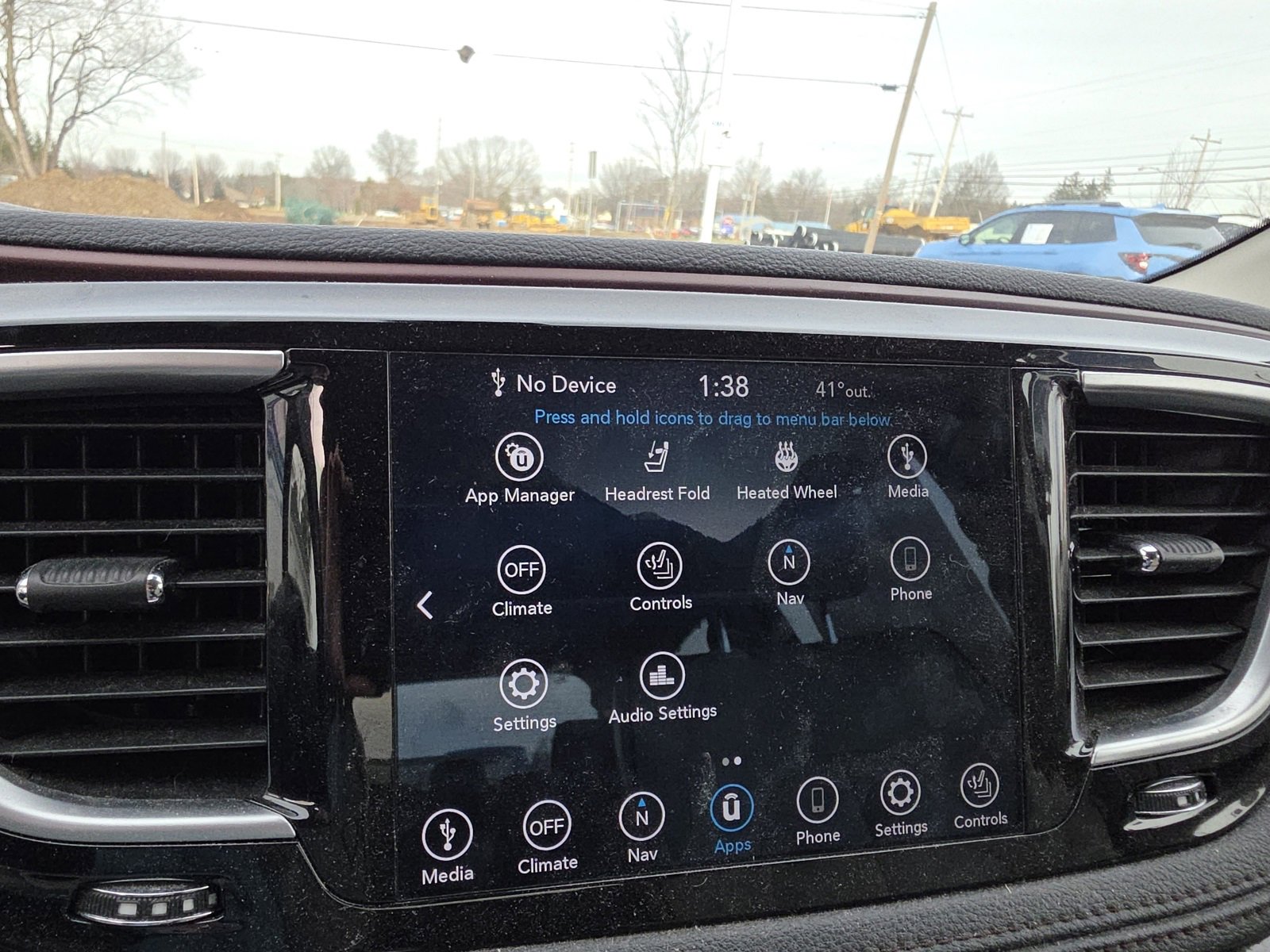 Used 2020 Chrysler Pacifica Limited image 31