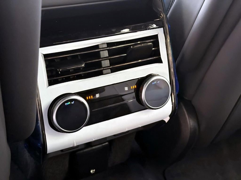 New 2026 Land Rover Range Rover Sport Dynamic SE image 16