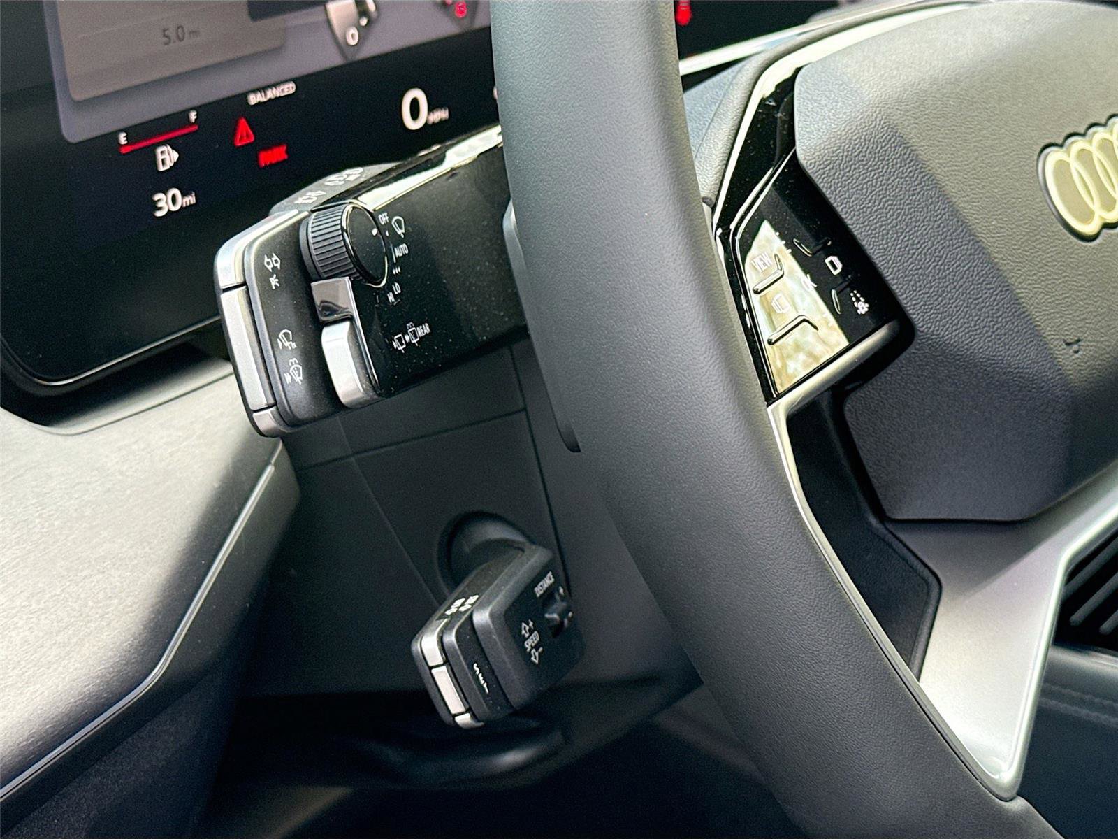 New 2026 Audi Q3 quattro 2.0T image 10