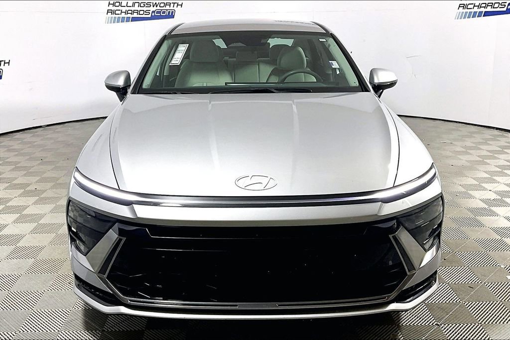 Used 2025 Hyundai Sonata SEL image 2