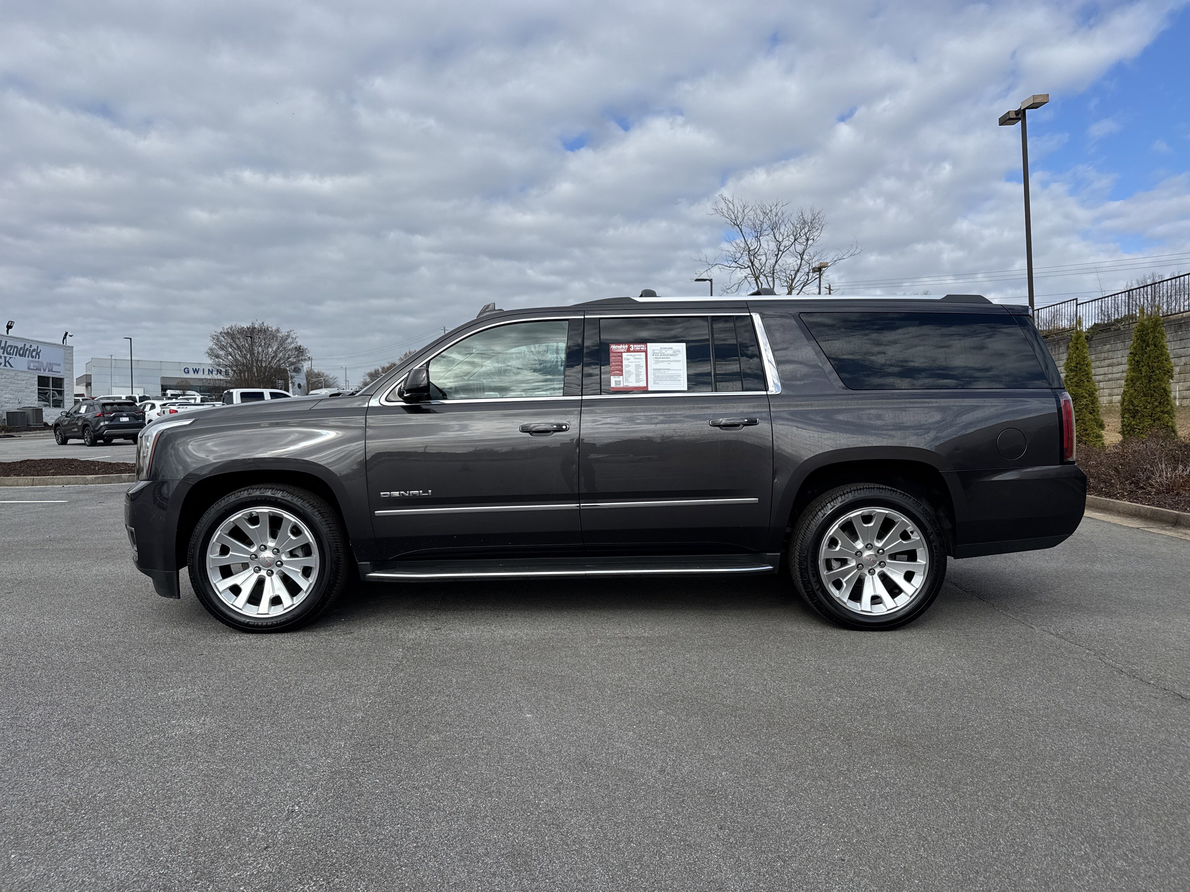 Used 2016 GMC Yukon XL Denali w/ Open Road Package image 7