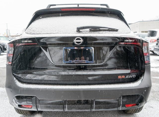 New 2026 Nissan Kicks SR w/ Cold Weather Package image 6