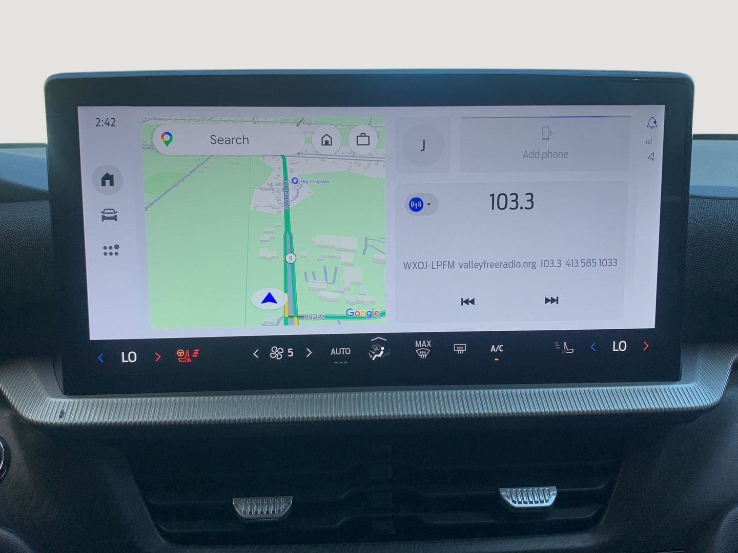 Used 2025 Ford Explorer Platinum w/ LUX Leather Package AWD/4WD image 28