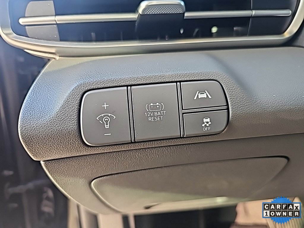 Certified 2023 Hyundai Elantra Blue w/ Cargo Package image 15