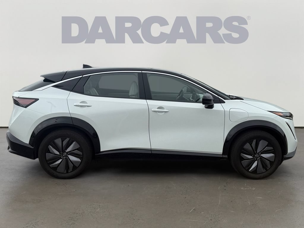Used 2023 Nissan Ariya FWD image 8