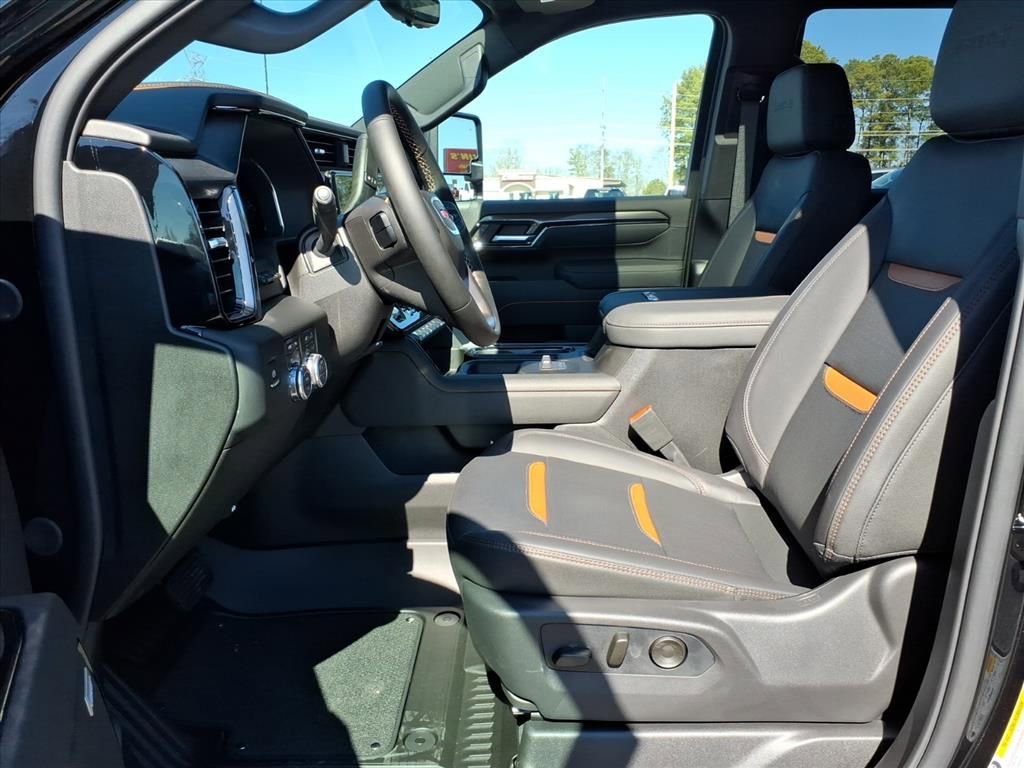 New 2026 GMC Sierra 2500 AT4 w/ AT4 Premium Plus Package image 12