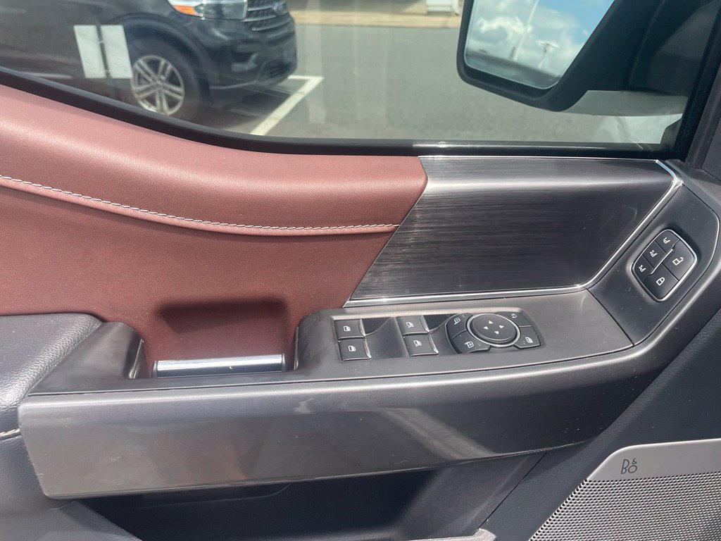 Used 2023 Ford F150 Lariat AWD/4WD image 11