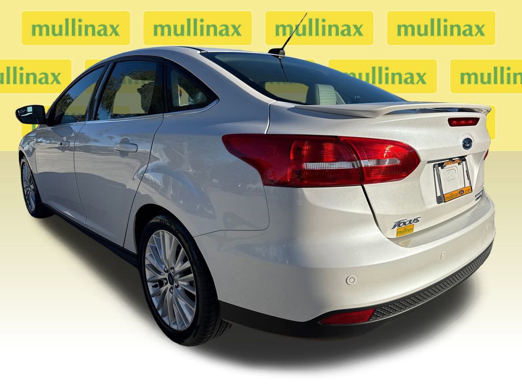 Used 2015 Ford Focus Titanium image 8