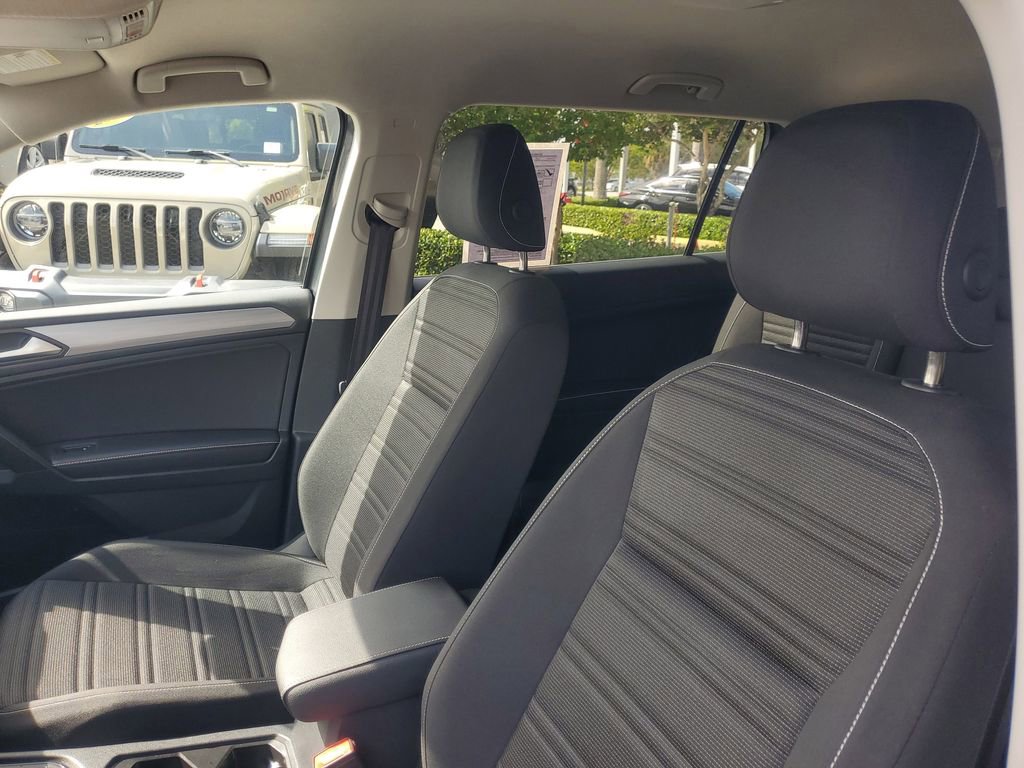 Used 2024 Volkswagen Tiguan S FWD image 17