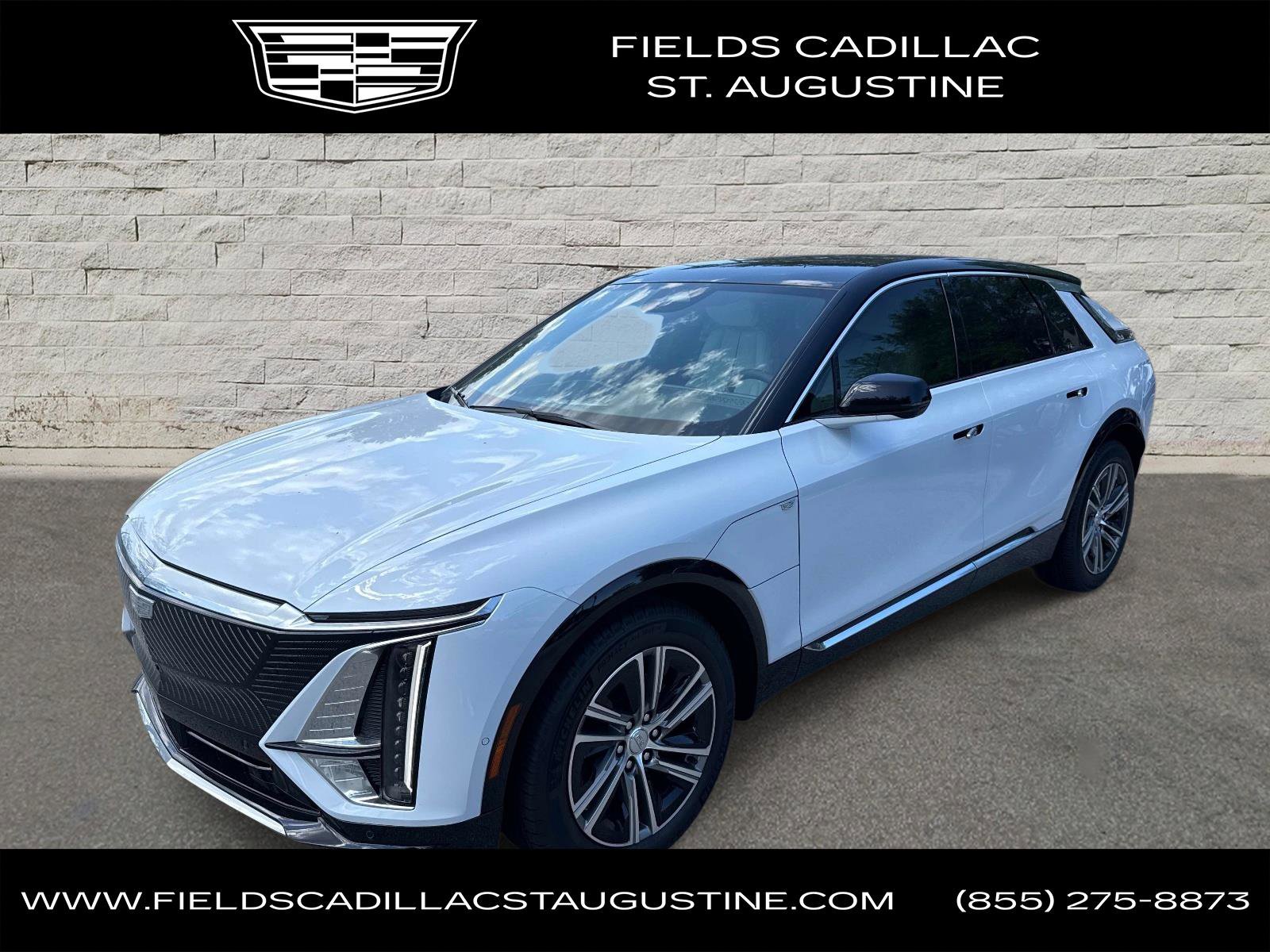 New 2026 Cadillac Lyriq Luxury w/ LPO, Floor Liner Package RWD video 1