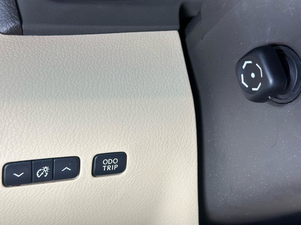 Used 2012 Lexus RX 450h AWD w/ Premium Pkg image 36