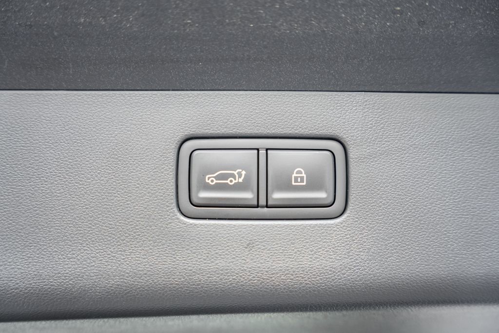 New 2026 Hyundai Ioniq 9 SEL image 10