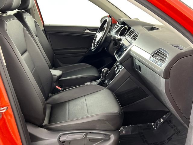 Used 2019 Volkswagen Tiguan SE image 19
