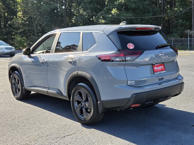 New 2026 Nissan Rogue SV FWD image 3