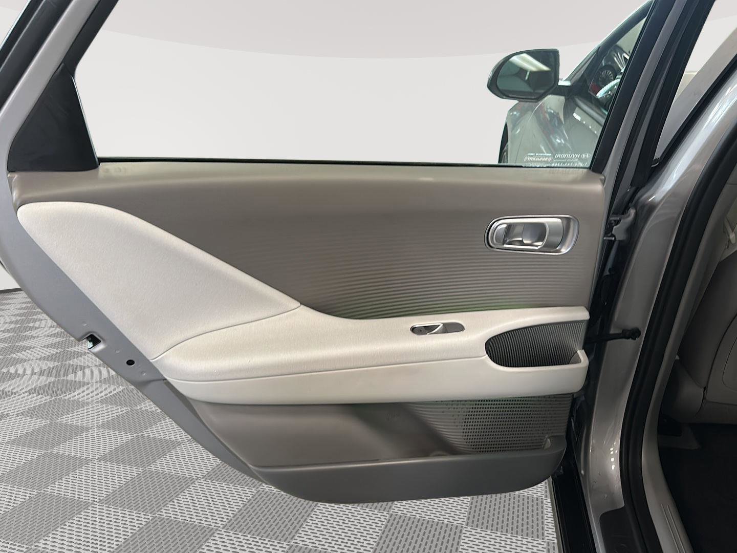 Certified 2024 Hyundai Ioniq 6 SEL AWD/4WD image 20