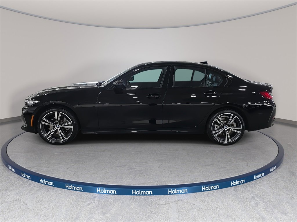 Certified 2023 BMW 330i xDrive Sedan w/ Convenience Package image 8