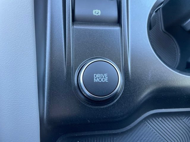 New 2026 Ford Explorer Active w/ Active Comfort Package RWD image 16