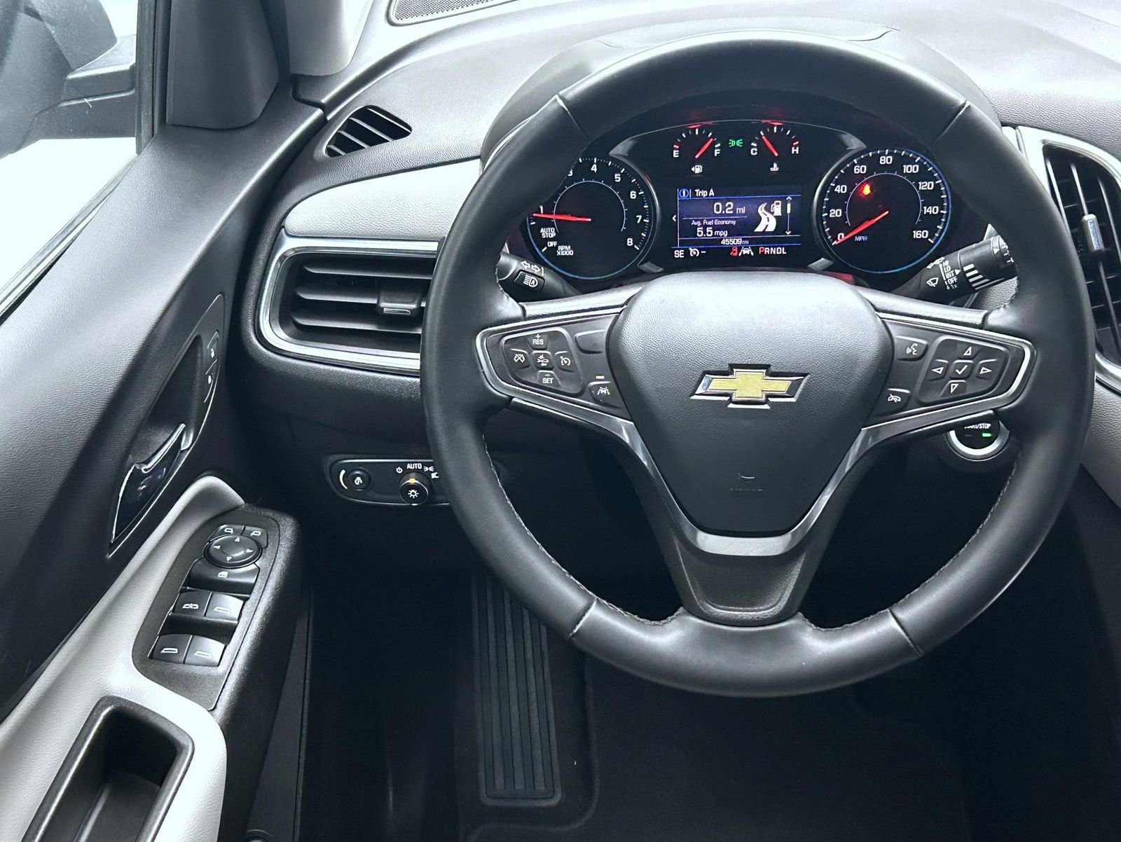 Used 2024 Chevrolet Equinox LT image 12