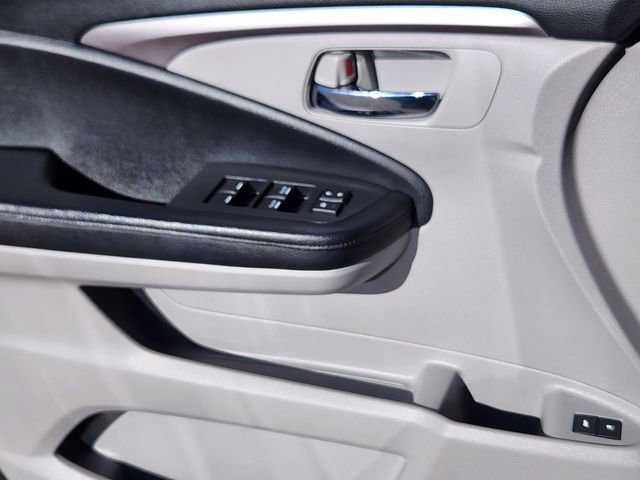 Used 2016 Honda Pilot EX-L image 11