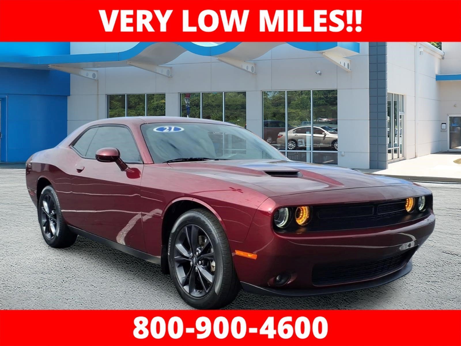 Used 2021 Dodge Challenger SXT w/ Blacktop Package AWD/4WD image 1