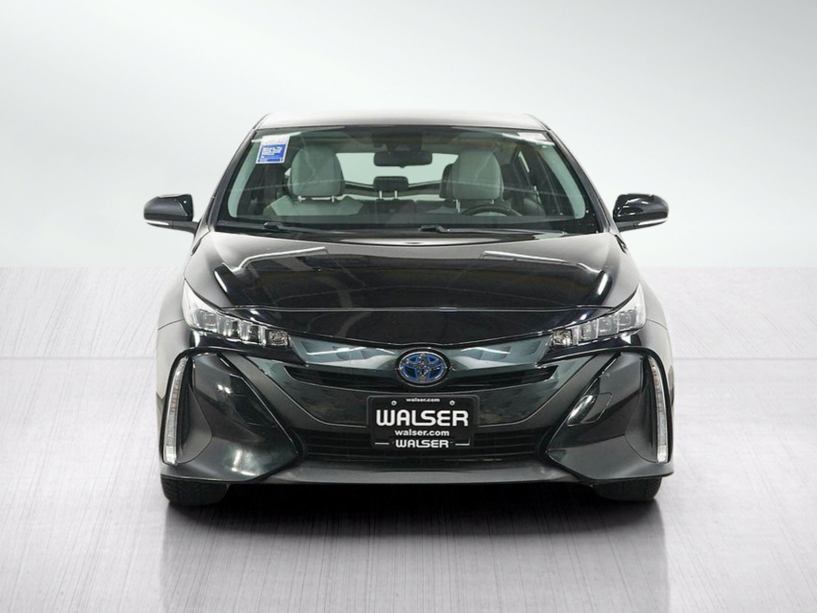 Used 2022 Toyota Prius Prime XLE FWD image 8