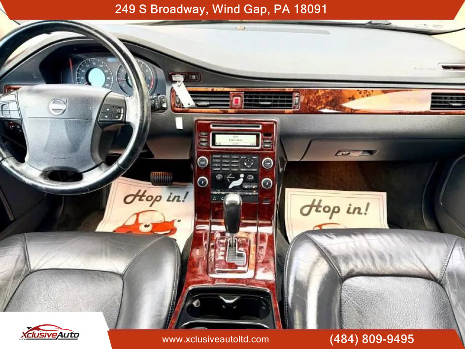 Used 2008 Volvo XC70 3.2 image 19