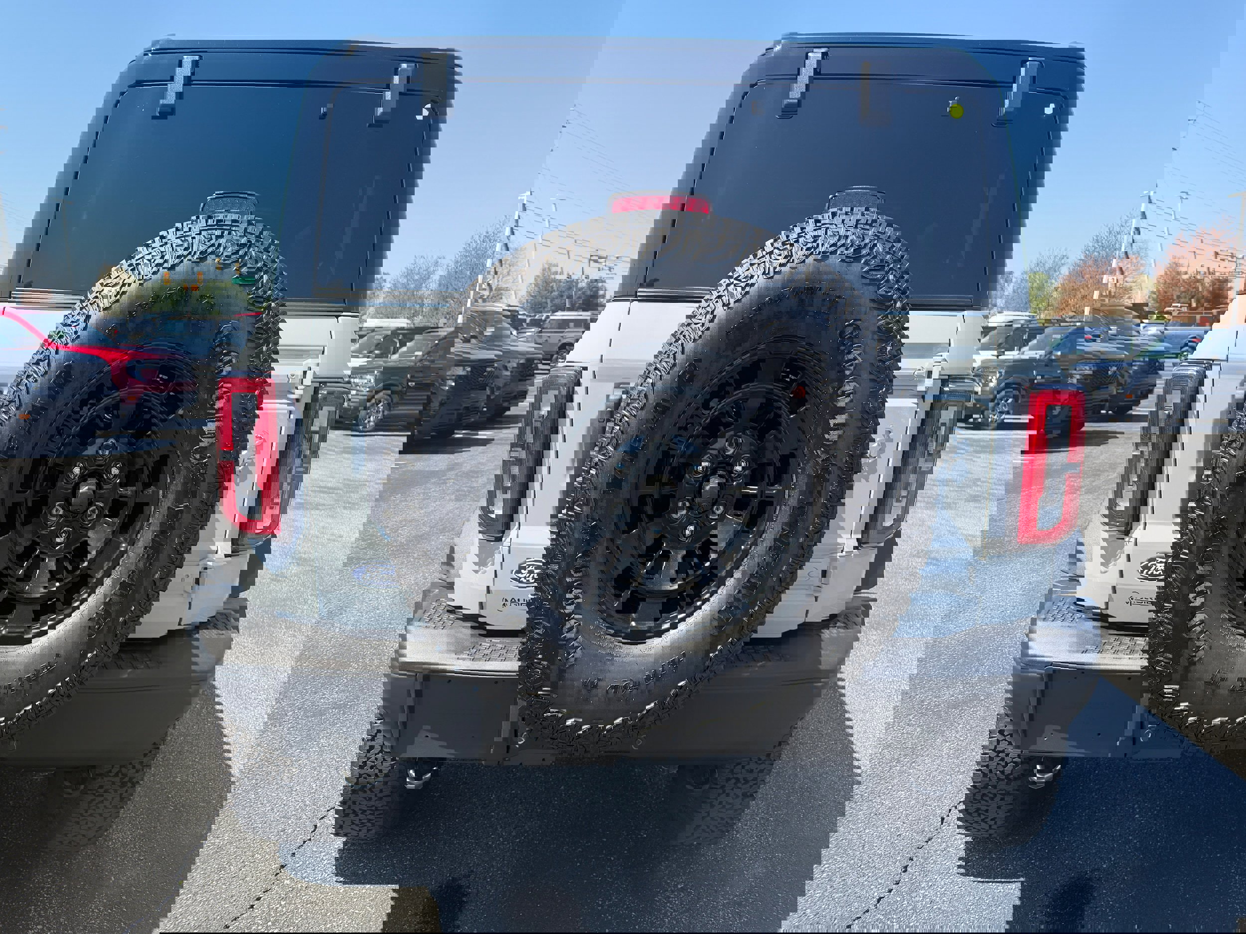 New 2026 Ford Bronco Badlands image 4