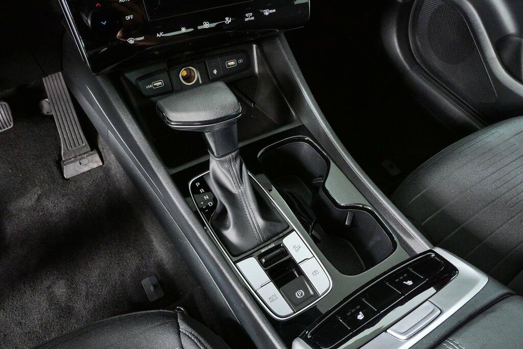 Used 2024 Hyundai Santa Cruz SEL w/ Activity Package FWD image 18
