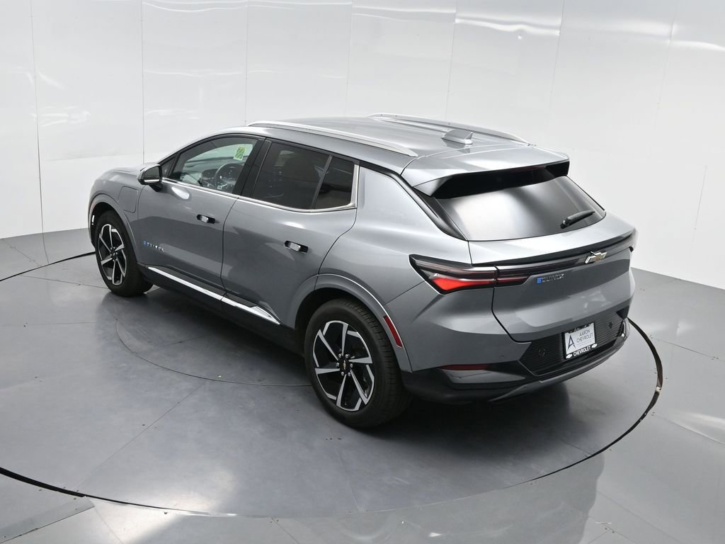 Used 2025 Chevrolet Equinox EV LT w/ Convenience Package image 58