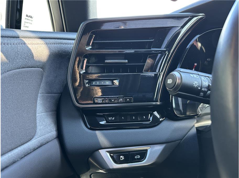 Used 2023 Lexus RX 350h image 27