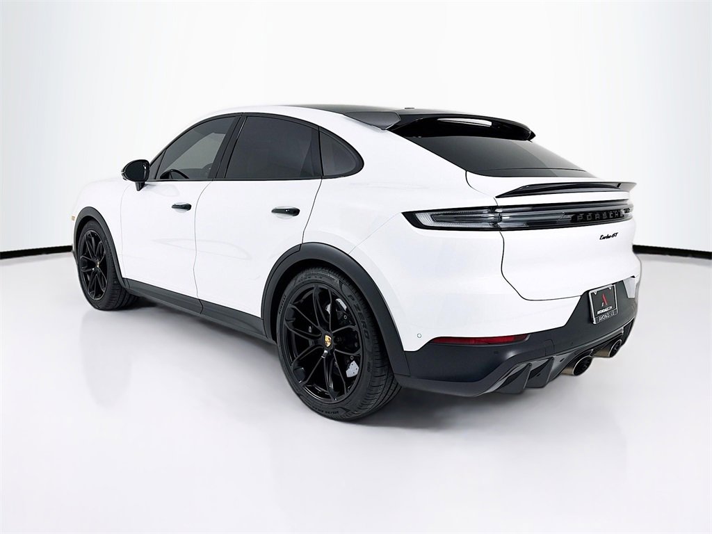 Used 2024 Porsche Cayenne Turbo GT image 3