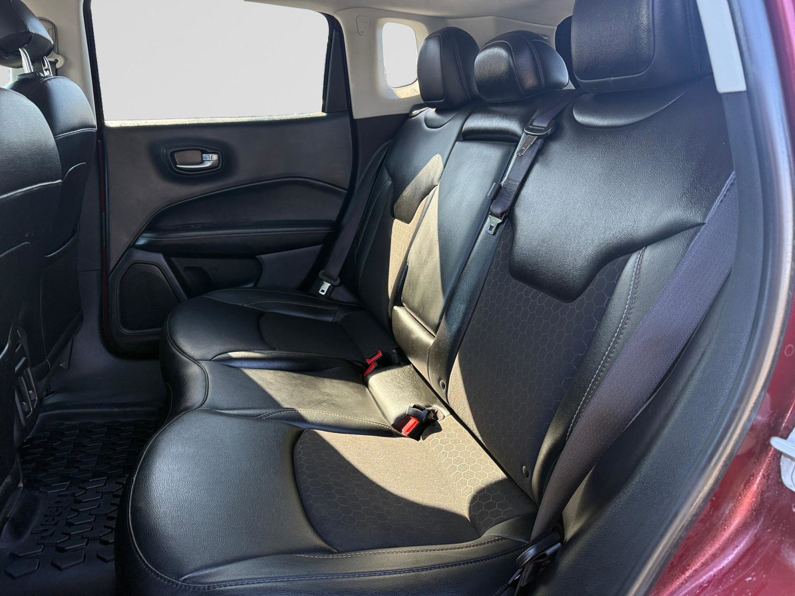 Used 2021 Jeep Compass Latitude AWD/4WD image 13