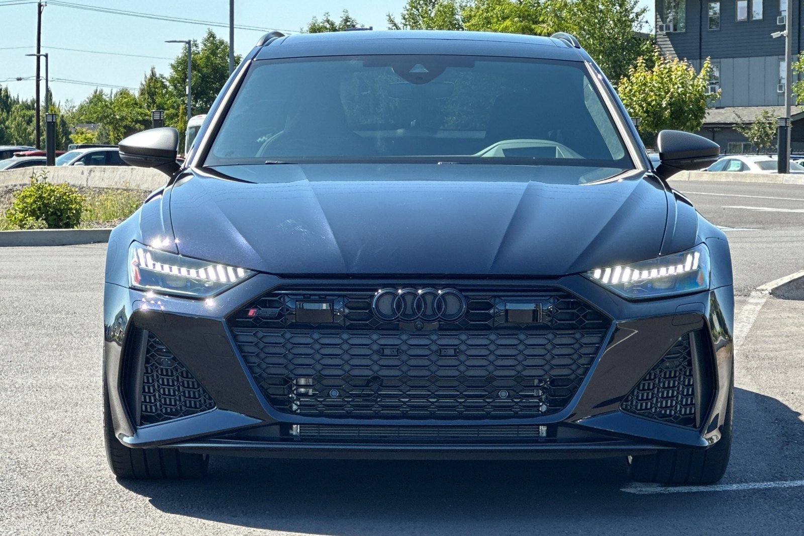 New 2025 Audi RS 6 performance image 8