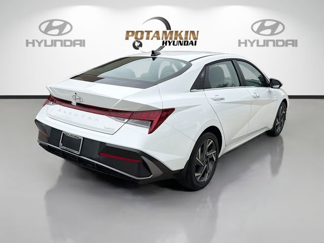 New 2026 Hyundai Elantra Limited FWD image 5