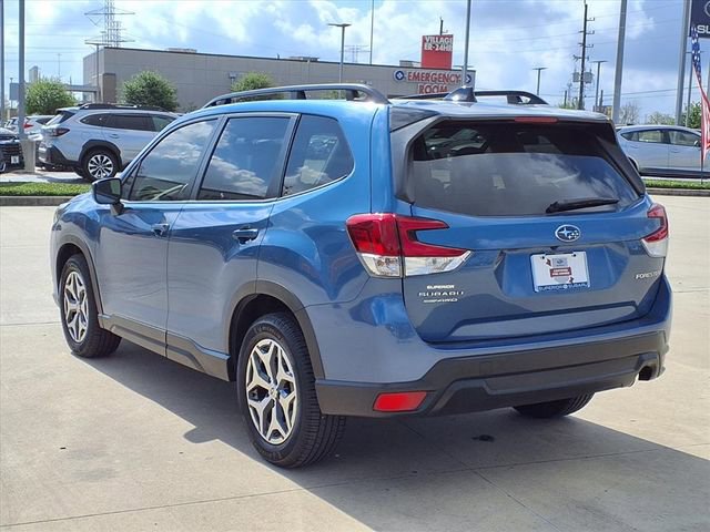 Certified 2024 Subaru Forester Premium image 2