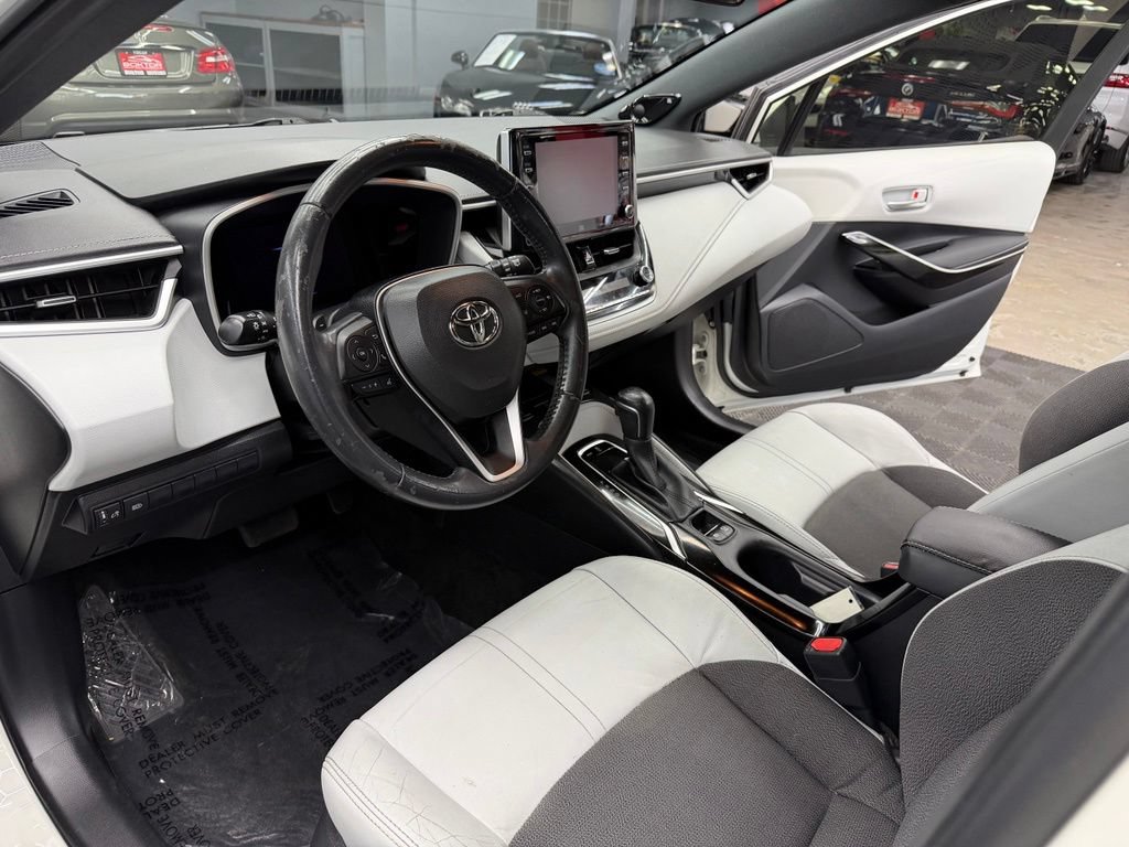 Used 2019 Toyota Corolla XSE FWD image 34