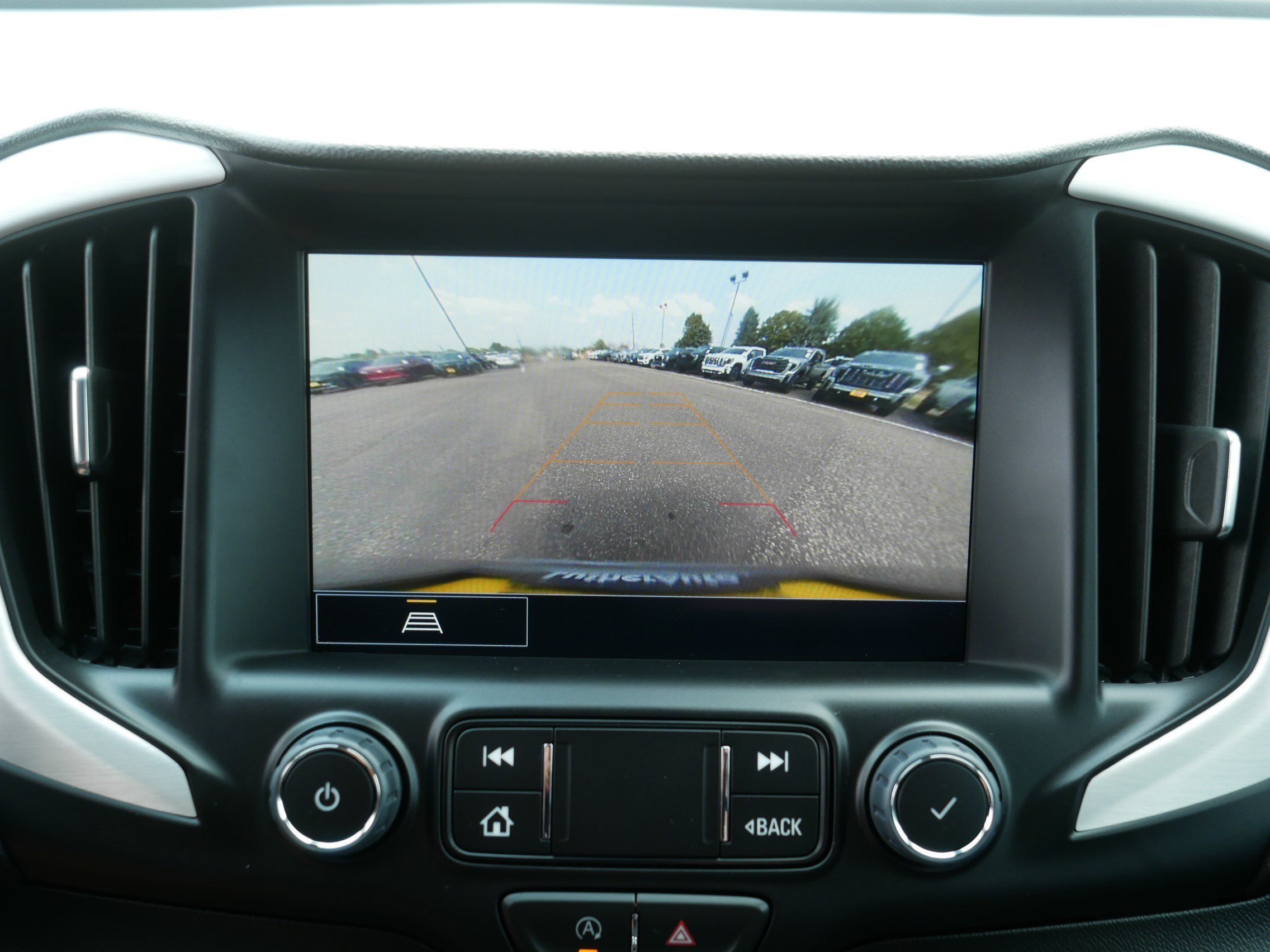 Used 2024 GMC Terrain SLT w/ Elevation Edition AWD/4WD image 27