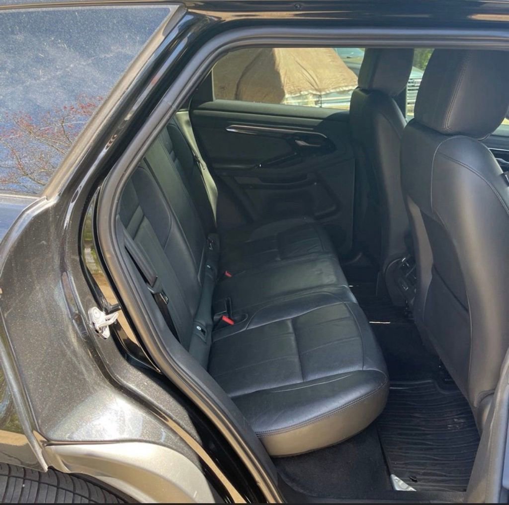 Used 2020 Land Rover Range Rover Evoque SE image 16