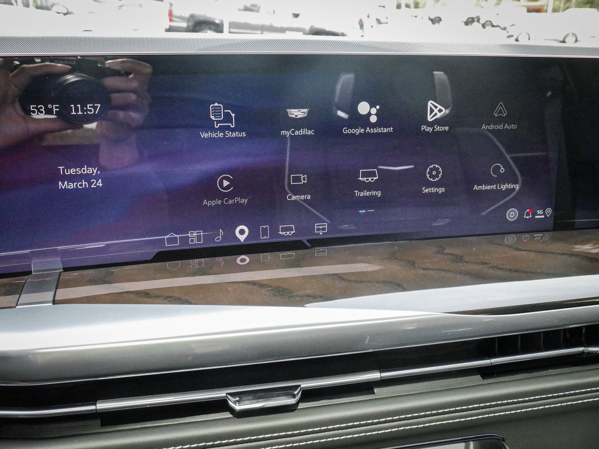 Used 2026 Cadillac Escalade Platinum Sport w/ LPO, Floor Liner Package image 23