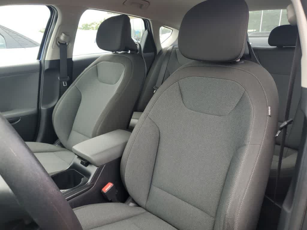 Used 2025 Kia K4 FWD image 3