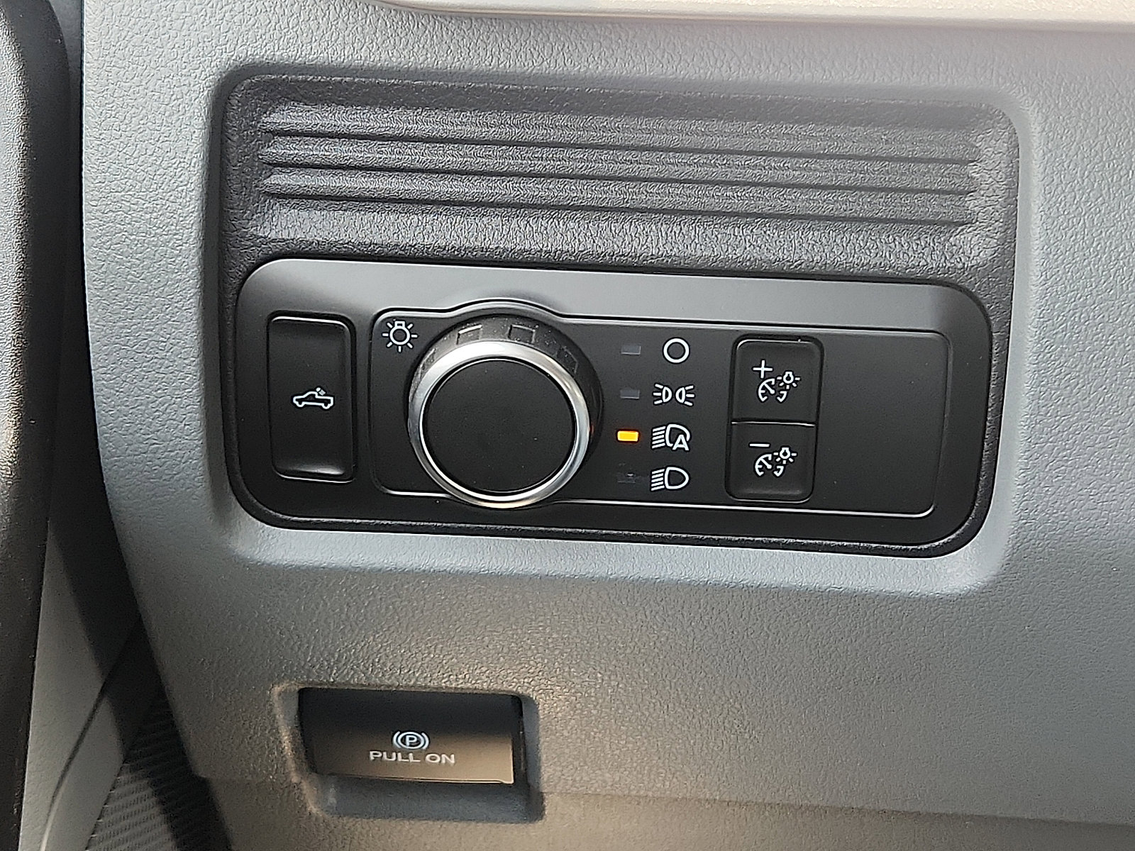 New 2026 Ford F550 4x4 Crew Cab Super Duty image 16