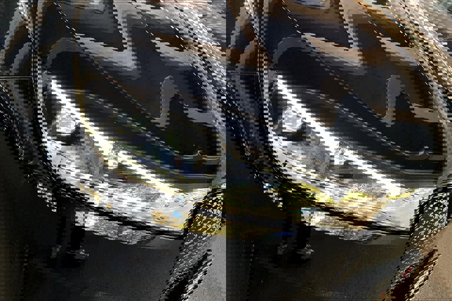 Used 2023 BMW iX xDrive50 w/ Convenience Package image 27