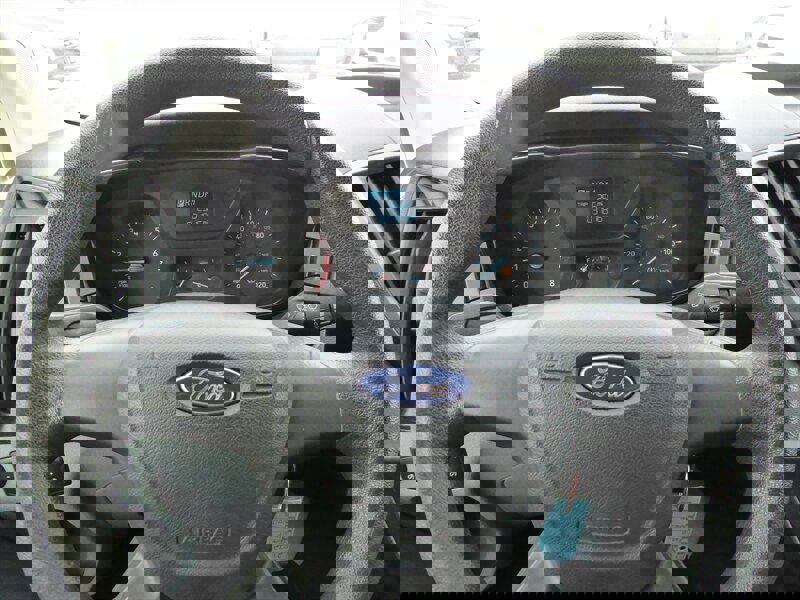 Used 2015 Ford Transit 350 XL image 10