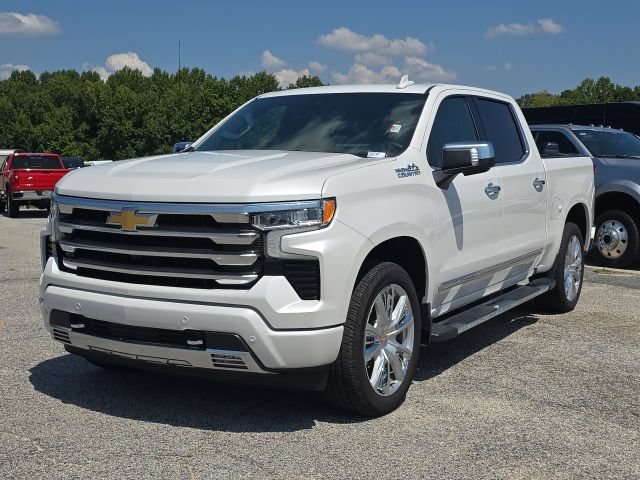 Used 2024 Chevrolet Silverado 1500 High Country w/ High Country Premium Package AWD/4WD image 1