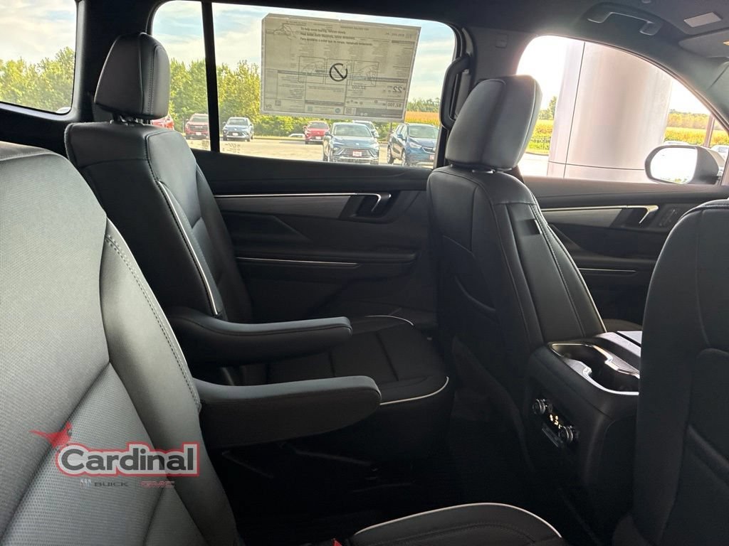 New 2027 Buick Enclave Preferred w/ Power Package FWD image 16
