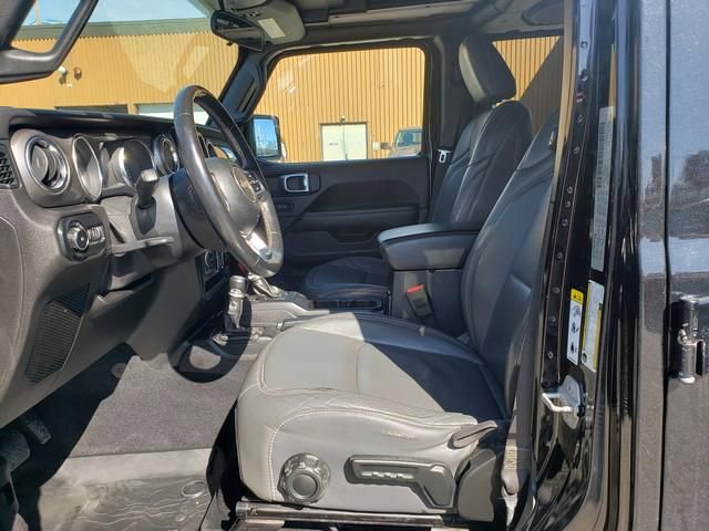 Used 2019 Jeep Wrangler Unlimited Sahara w/ Cold Weather Group image 10