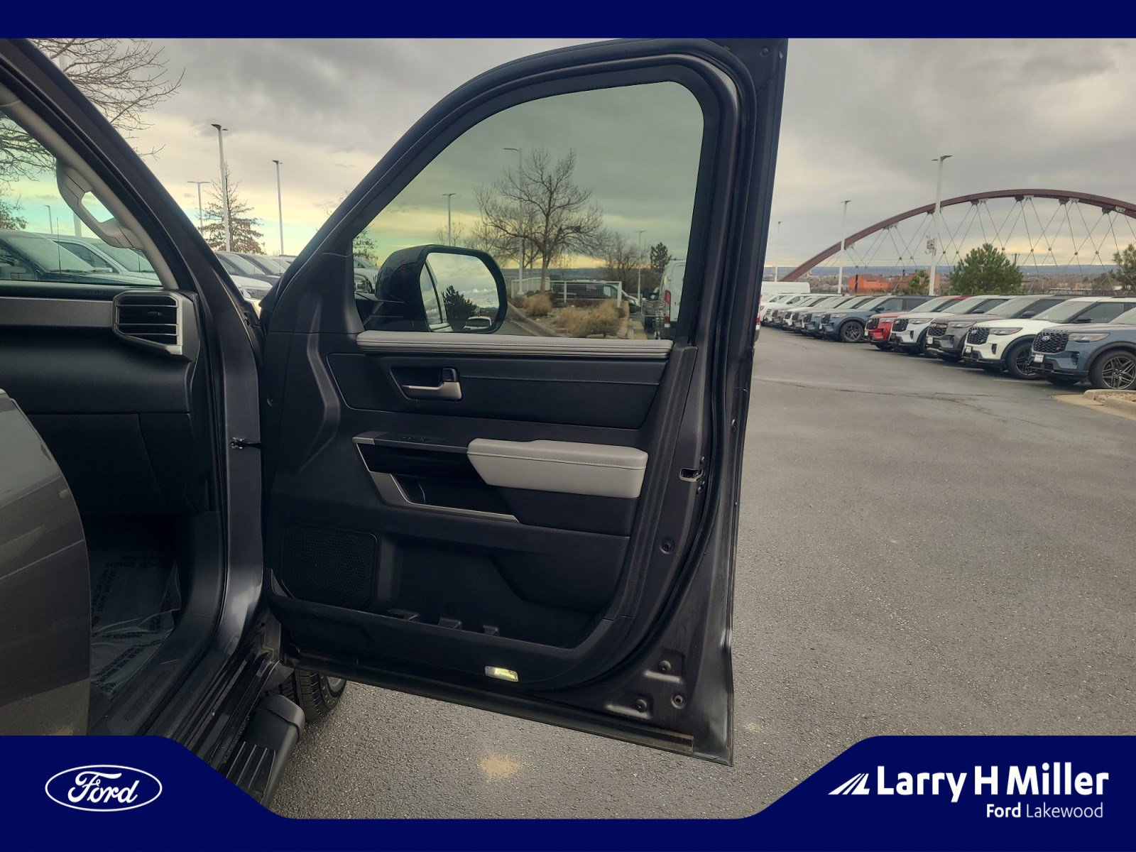 Used 2023 Toyota Tundra Limited w/ Power Package image 16