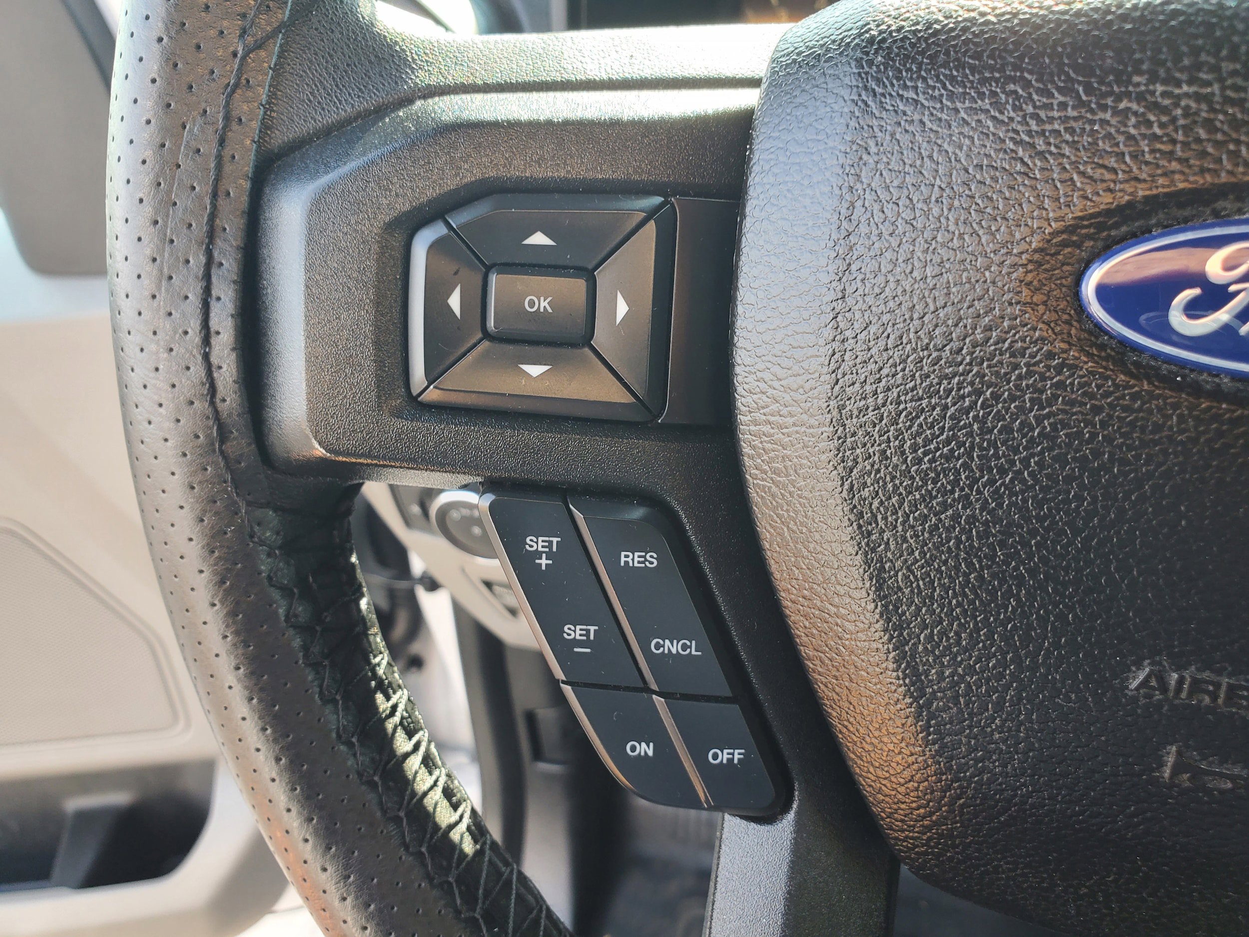 Used 2017 Ford F150 XL w/ Equipment Group 101A Mid RWD image 15