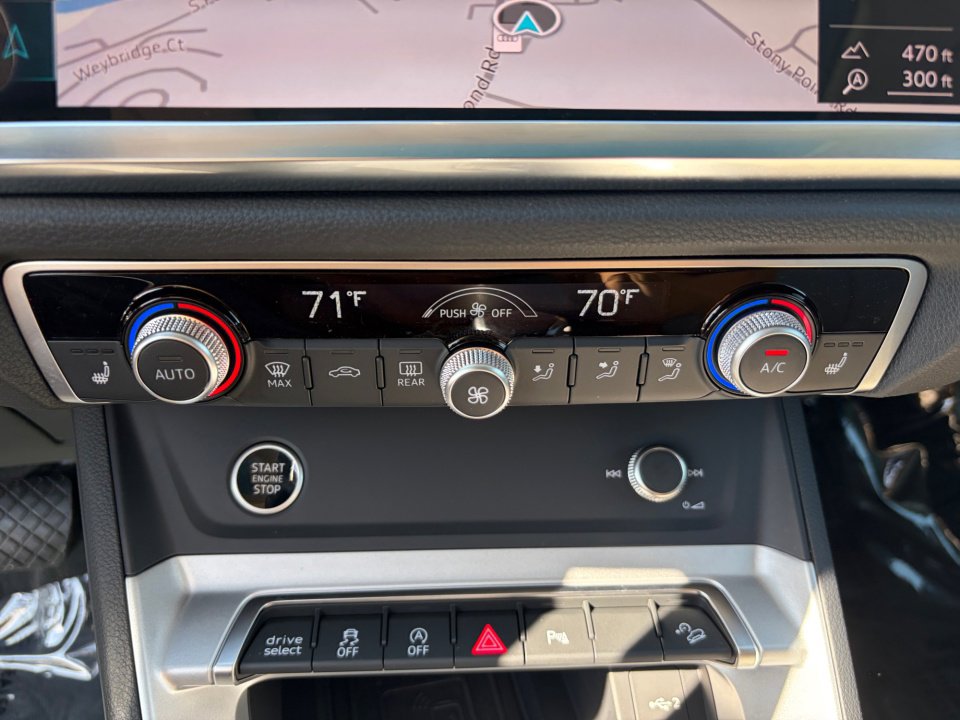 Used 2025 Audi Q3 2.0T Premium Plus w/ Premium Plus Package image 18